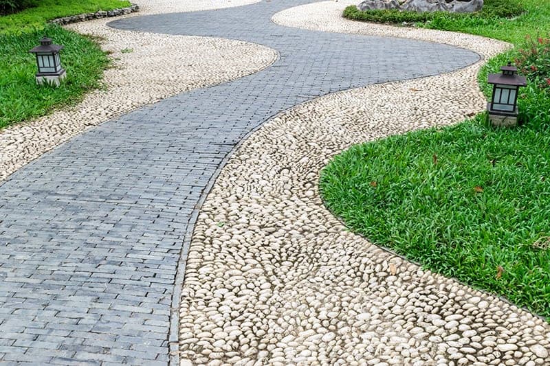 Curved and Cobbled